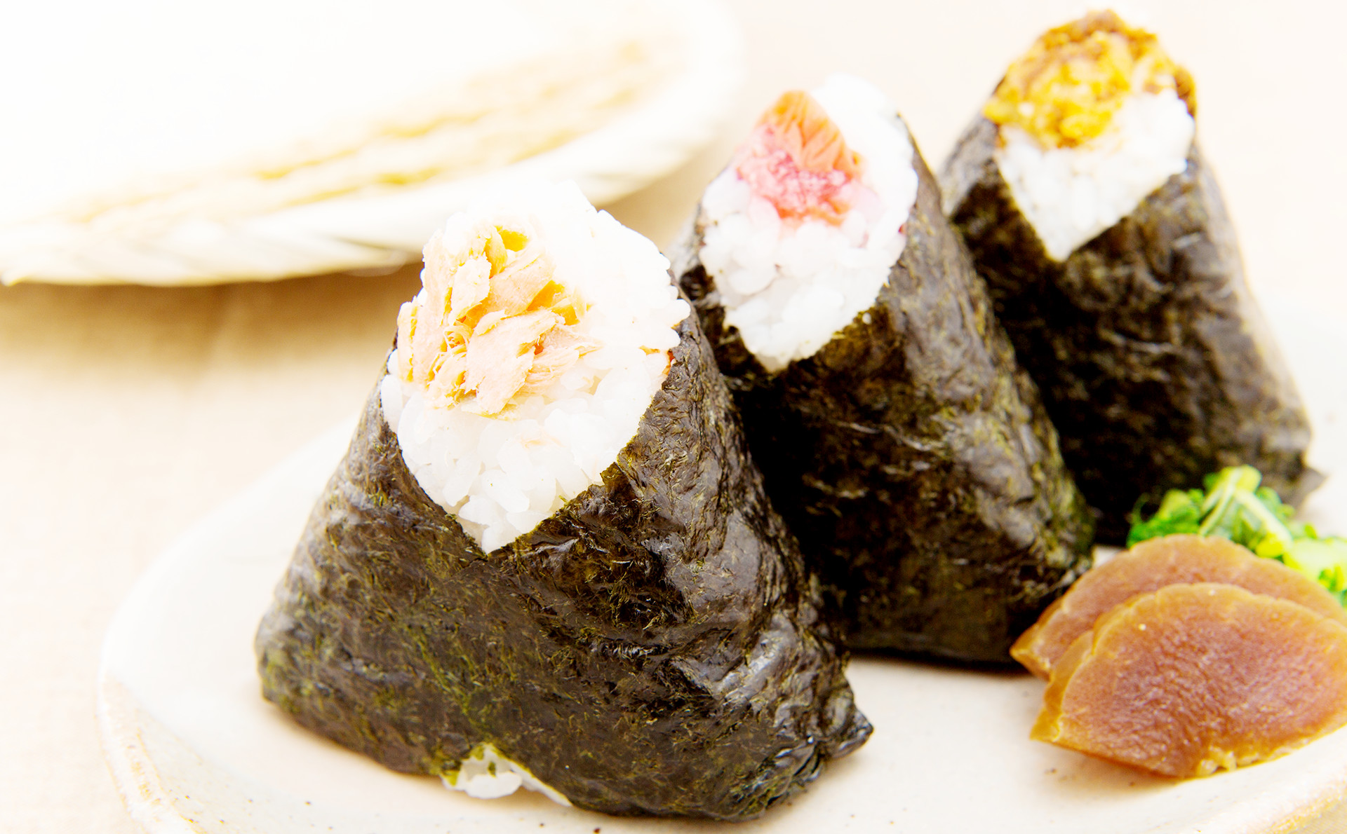 富士市にある当店の惣菜はおふくろの味です