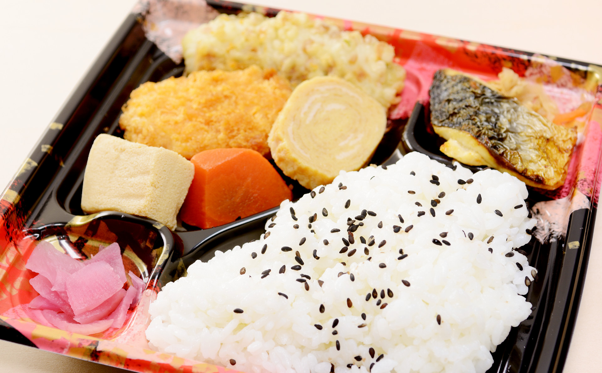 富士市にある当店の惣菜はおふくろの味です